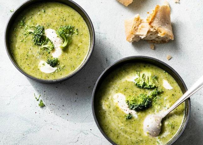 Broccolisoep, pancetta (per liter)