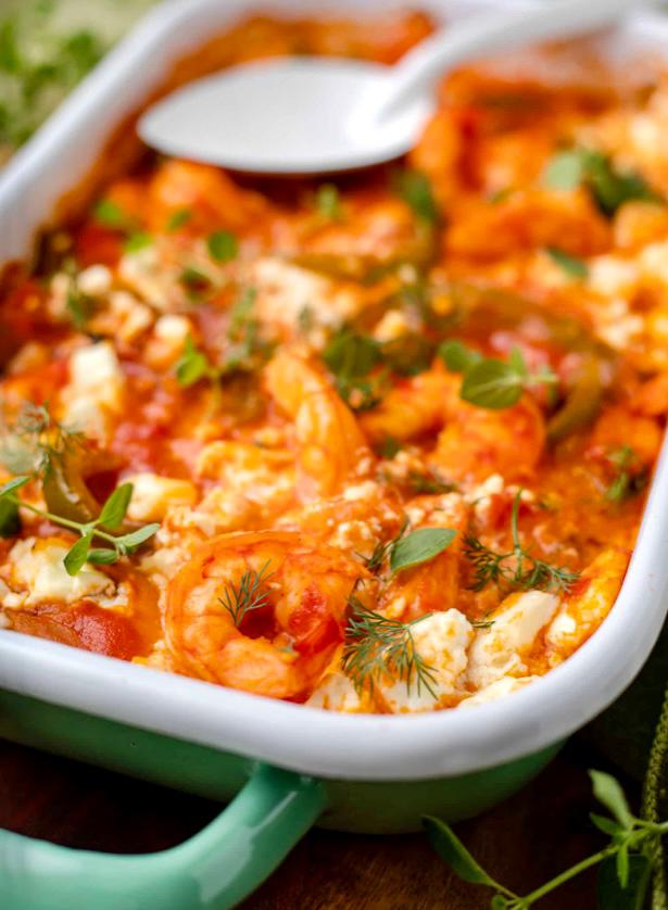 Scampi's "Saganaki" met tomaat, venkel, feta en ouzo